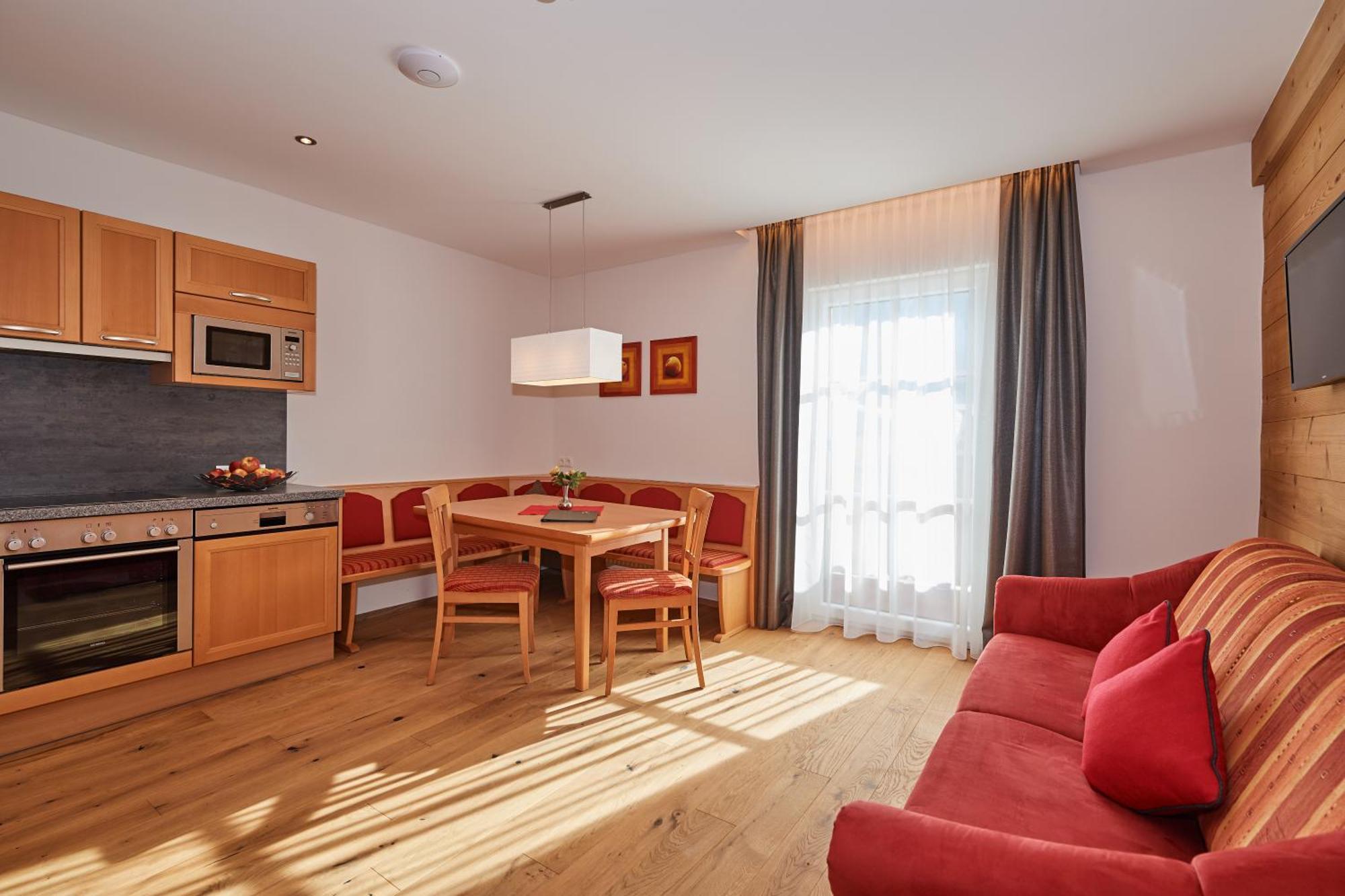 Rainerhof Aparthotel Flachau Rom bilde