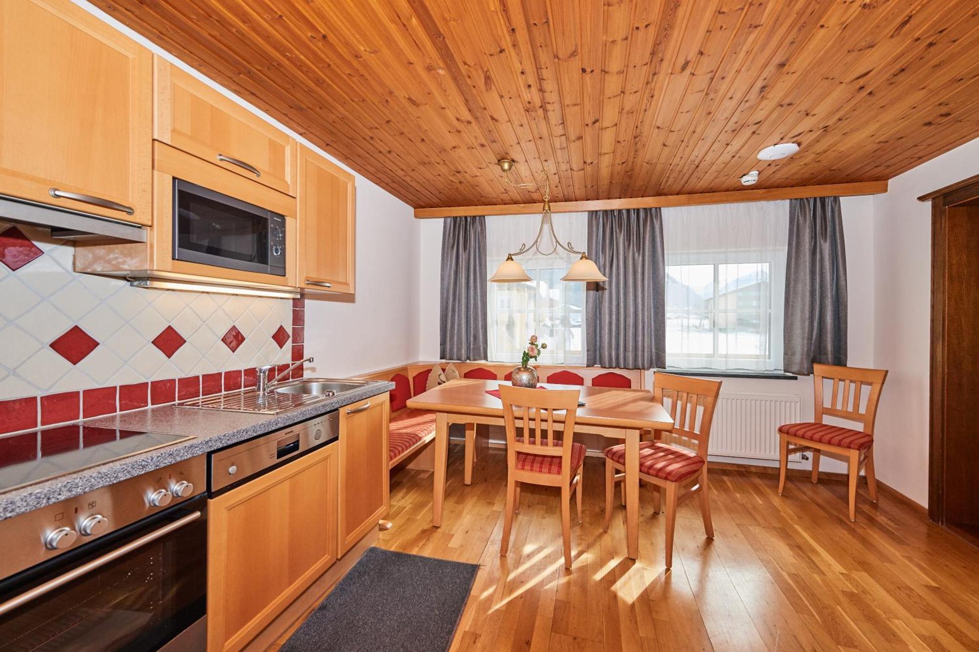 Rainerhof Aparthotel Flachau Rom bilde
