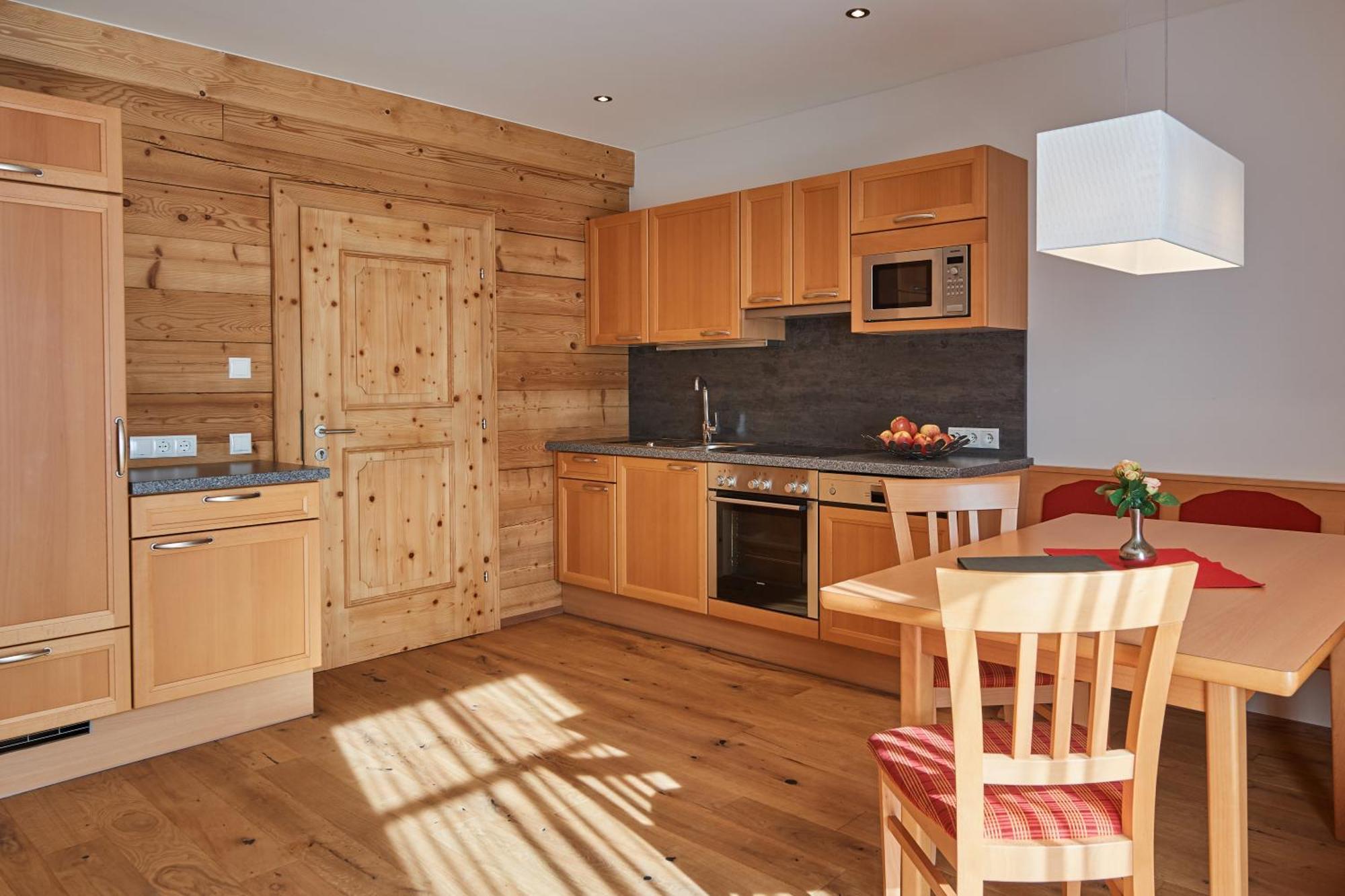 Rainerhof Aparthotel Flachau Rom bilde
